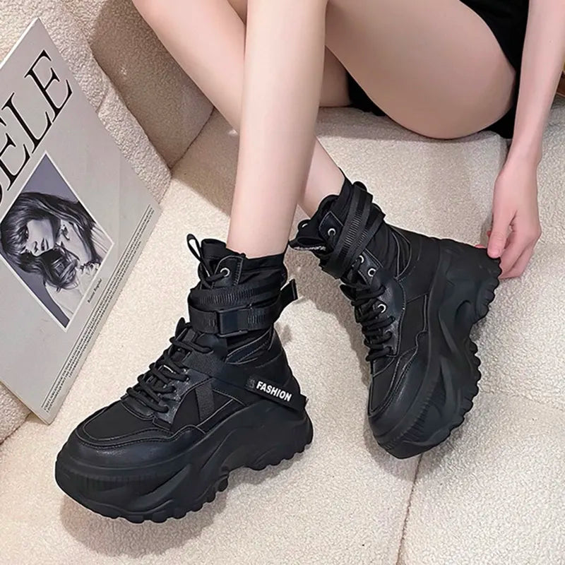 Gominglo - Chunky Stylish Platform Lace Up Boots for Women GOMINGLO