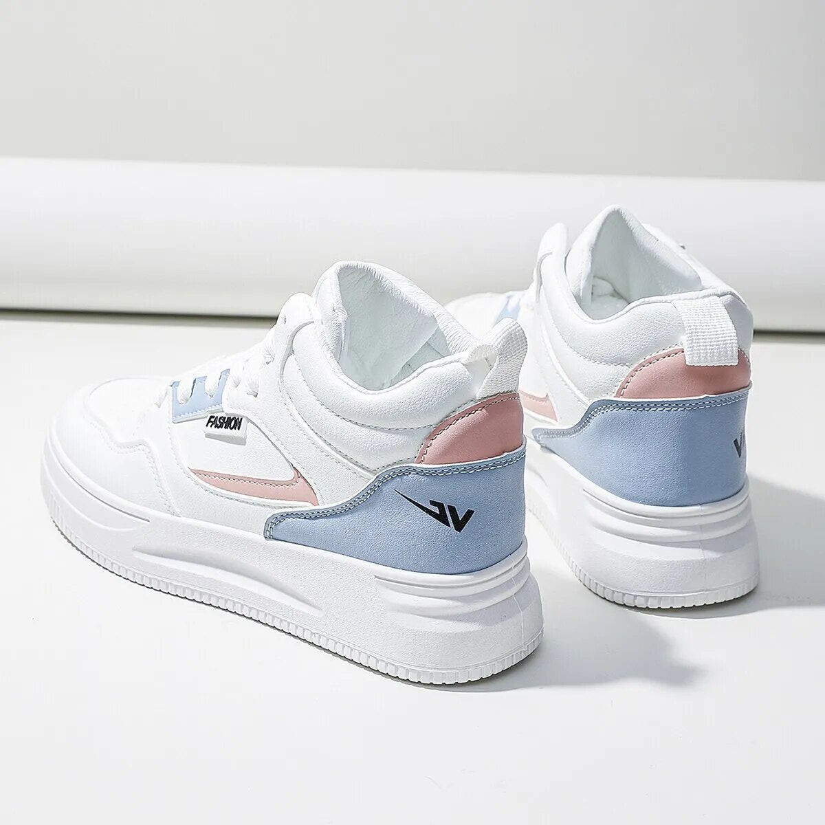Gominglo - White Colorblock High-Top Sneakers for Women GOMINGLO