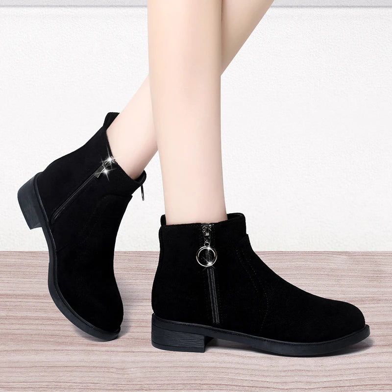 Gominglo - Winter Elegance: Large Naked Black Suede Boots GOMINGLO