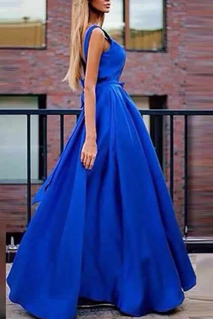 Elegant V-Neck Sleeveless Maxi Dress