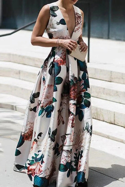 Elegant Floral Print Sleeveless Maxi Dress