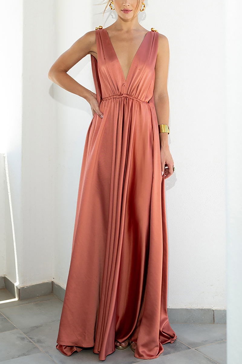 Retro V-Neck Backless Pleated Sling Maxi Dress GOMINGLO