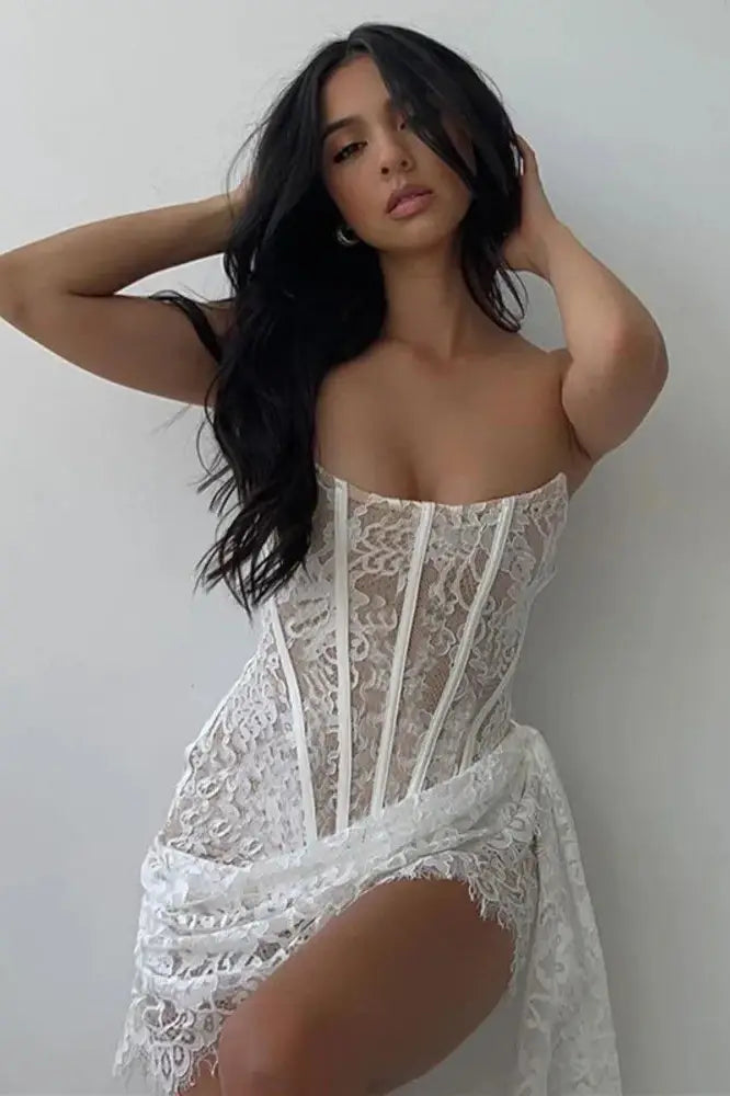 Chic Off-Shoulder Lace Strapless Ruched Mini Dress