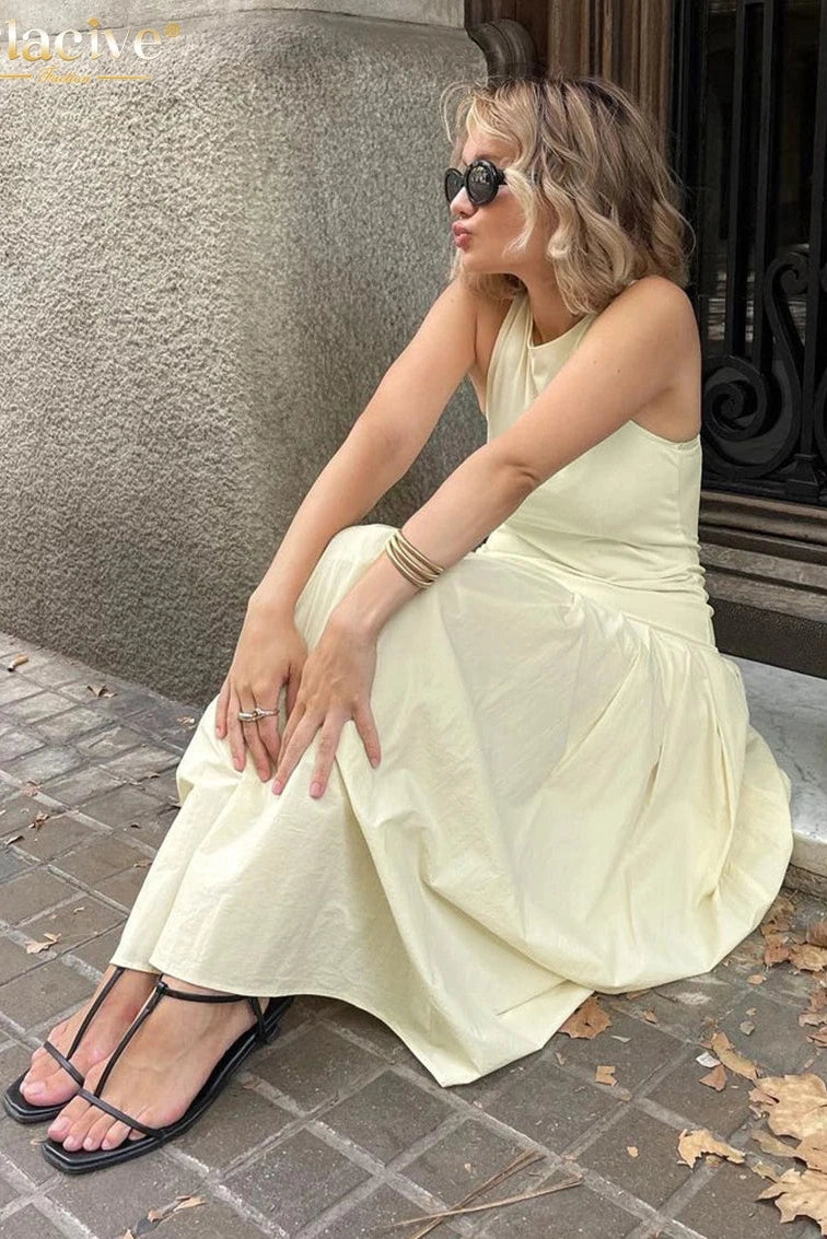 Elegant Sleeveless Maxi Dress