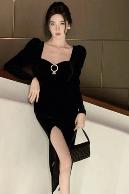 Elegant Velvet Long Sleeves Midi Dress