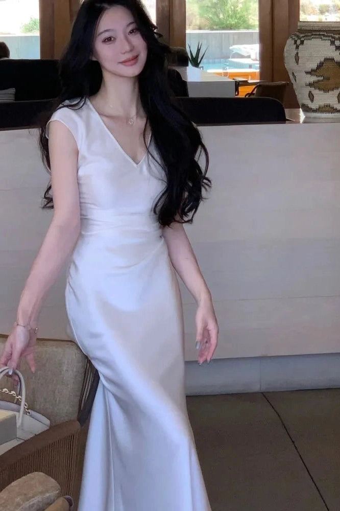 Elegant Bodycon V-Neck Maxi Dress