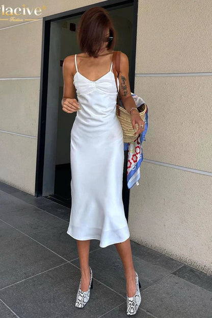 Elegant Sleeveless Midi Dress