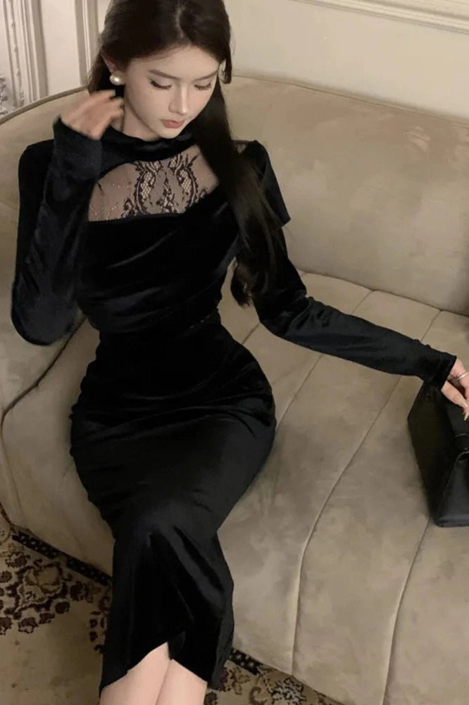 Elegant Velvet Long Sleeves Maxi Dress