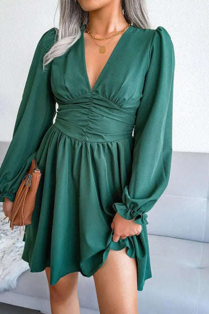 V-Neck Long Sleeves Pleated Short Dress