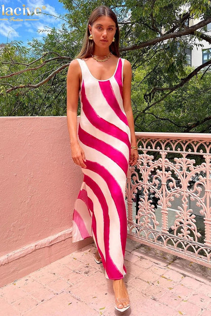 U-Neck Sleeveless Maxi Dress