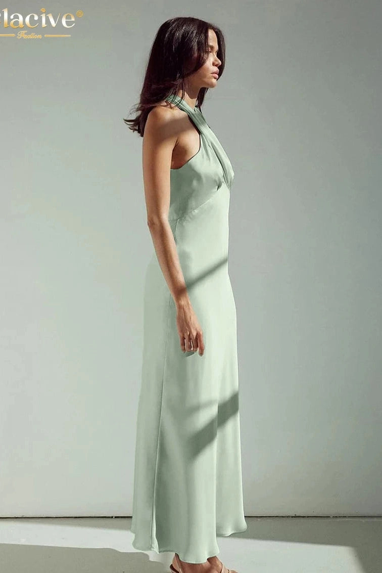 Elegant Sleeveless Midi Dress