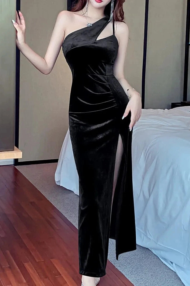 Sleeveless Velvet Bodycon Midi Dress