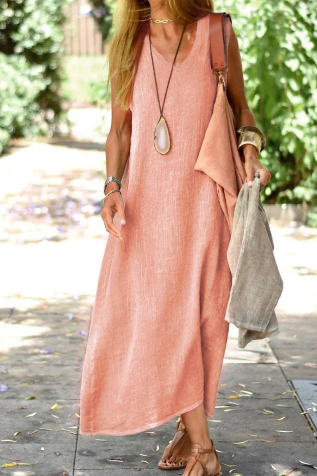 Elegant Sleeveless Flowy Maxi Dress