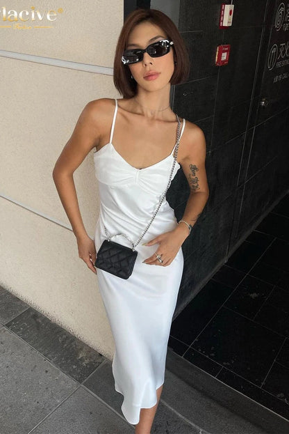 Elegant Sleeveless Midi Dress