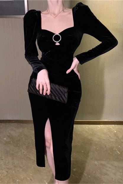 Elegant Velvet Long Sleeves Midi Dress