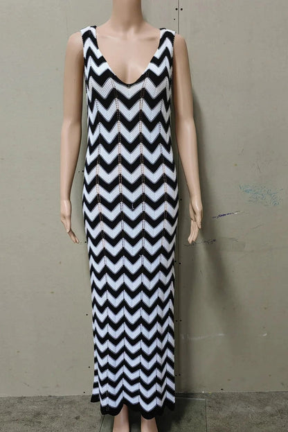 Elegant Sleeveless Striped Maxi Dress