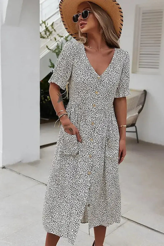 V-neck Floral Printed Short Sleeve Buttons Midi Dress