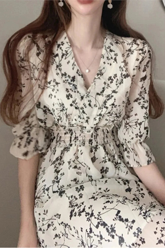 Elegant Floral Print V-Neck Midi Dress