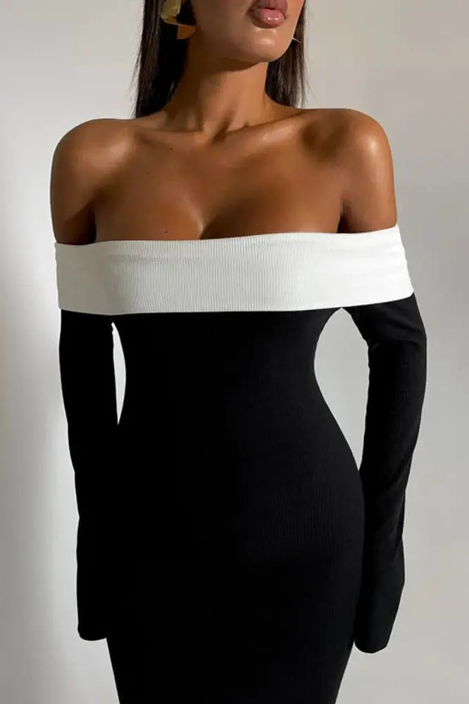 Off-Shoulder Long Sleeve Backless Maxi Dress