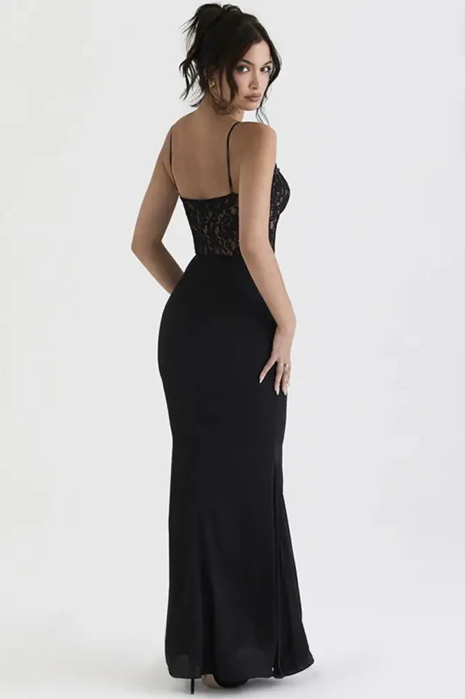 Elegant Lace Spaghetti Strap Backless Maxi Dress