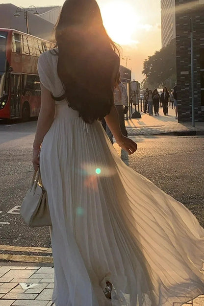 Elegant V-Neck Sleeveless Maxi Dress