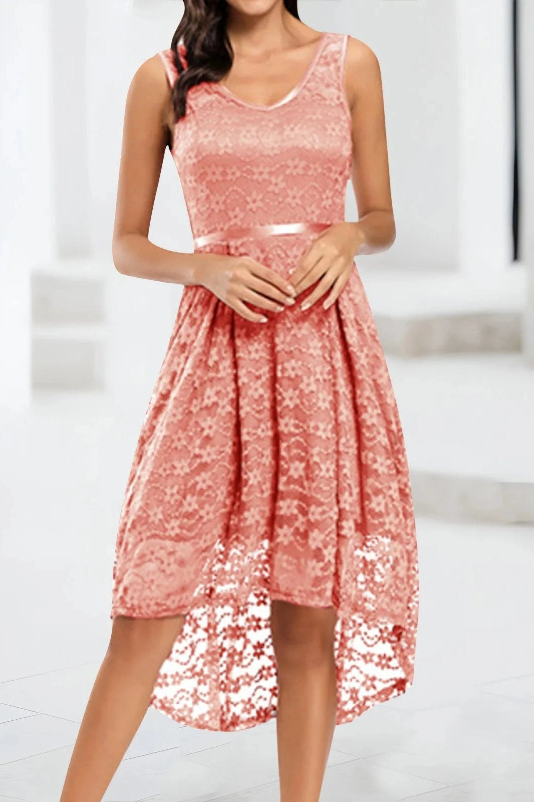 Sleeveless Elegant Lace Midi Dress