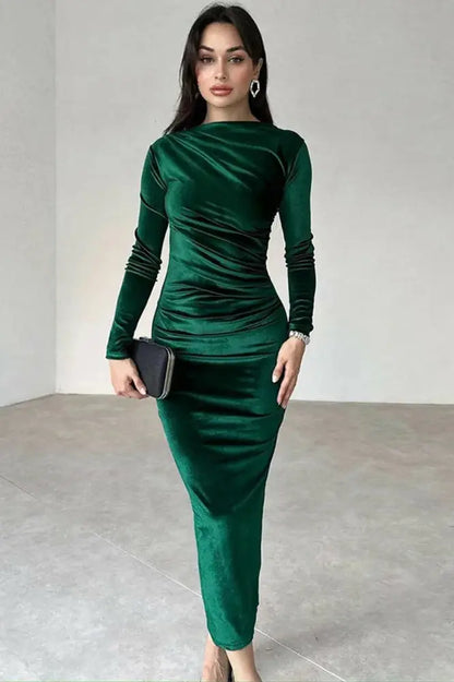 Elegant O Neck Velvet Long Sleeve Maxi Dress