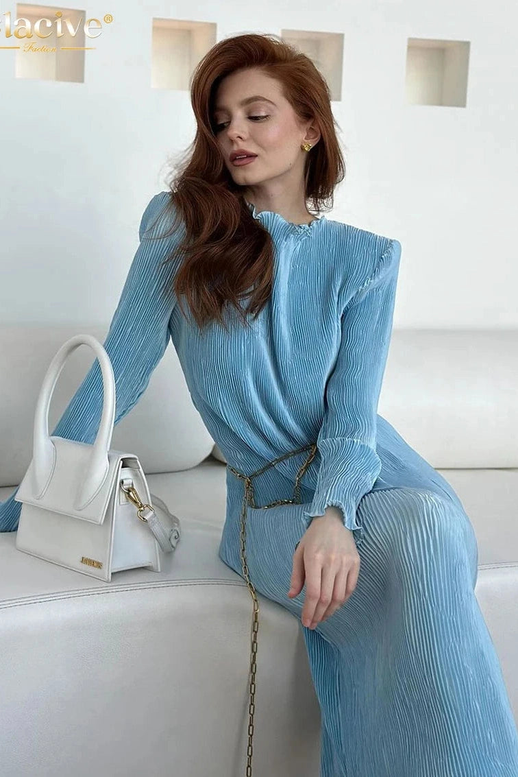 Pleated O-Neck Long Sleeve Midi Dress