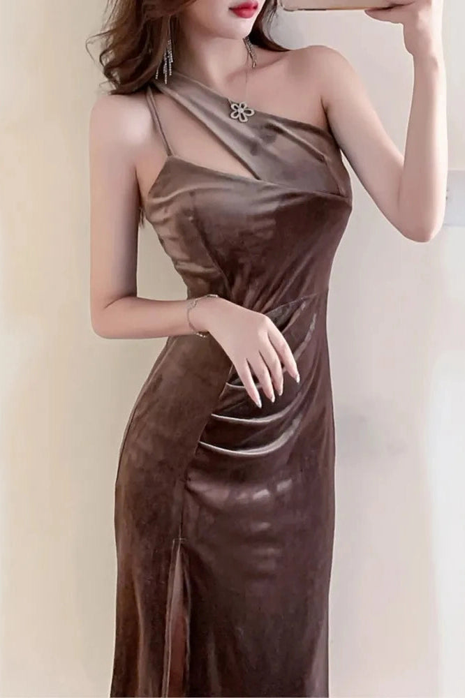 Sleeveless Velvet Bodycon Midi Dress