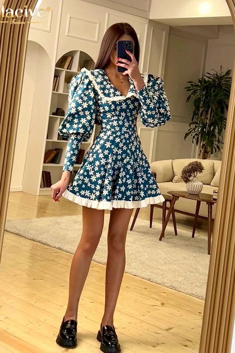 Elegant Print Lantern Sleeve Mini Dress