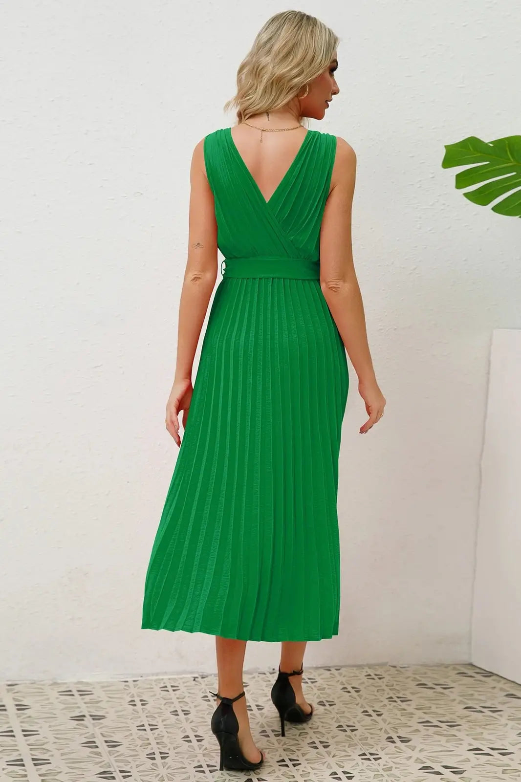 Slim Fit V-Neck Solid Fashion Belted Waist Pleated A-Line Maxi Dress