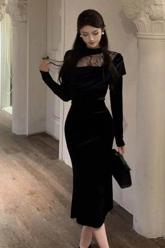 Elegant Velvet Long Sleeves Maxi Dress