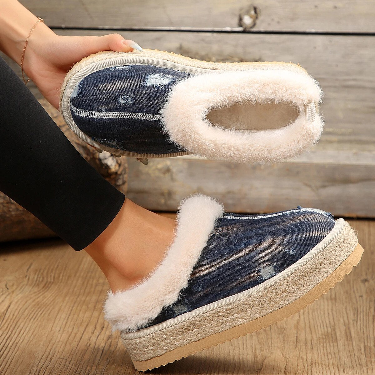 Trendy Thick Sole Fur Winter Warm Plush Fluffy Slippers for Women GOMINGLO