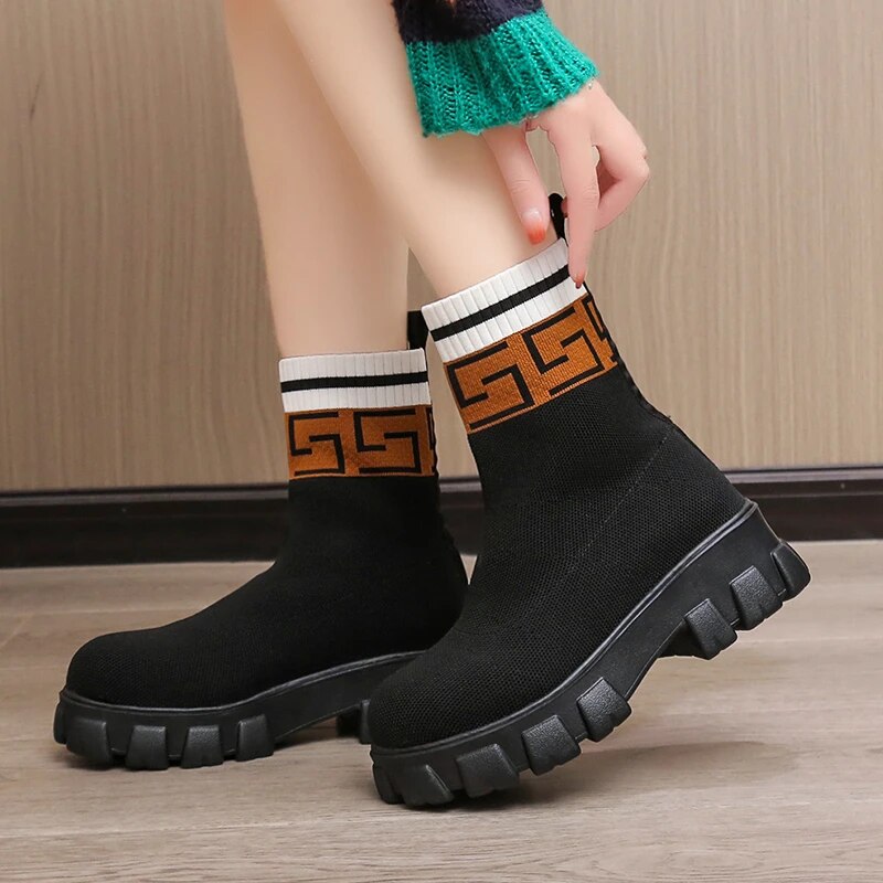 Trendy Women's Fashion Autumn Winter Black Knitted Short Socks Boots GOMINGLO