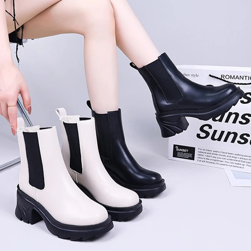 Women's Autumn Winter Short Plush Chelsea Slip-On PU Leather Boots GOMINGLO