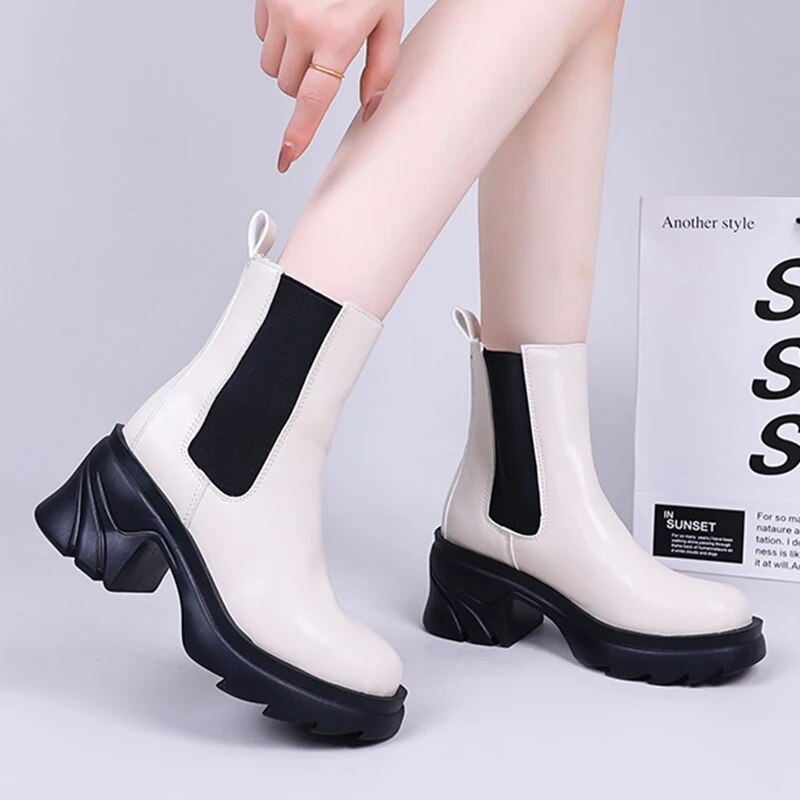 Women's Autumn Winter Short Plush Chelsea Slip-On PU Leather Boots GOMINGLO