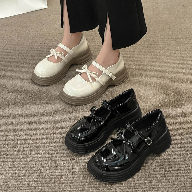Gominglo -  Black Chunky Platform Mary Jane Patent Leather Pumps