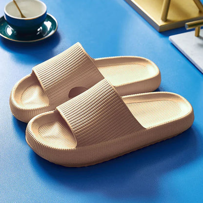 Gominglo - Fashionable Thick Platform Cloud Slippers